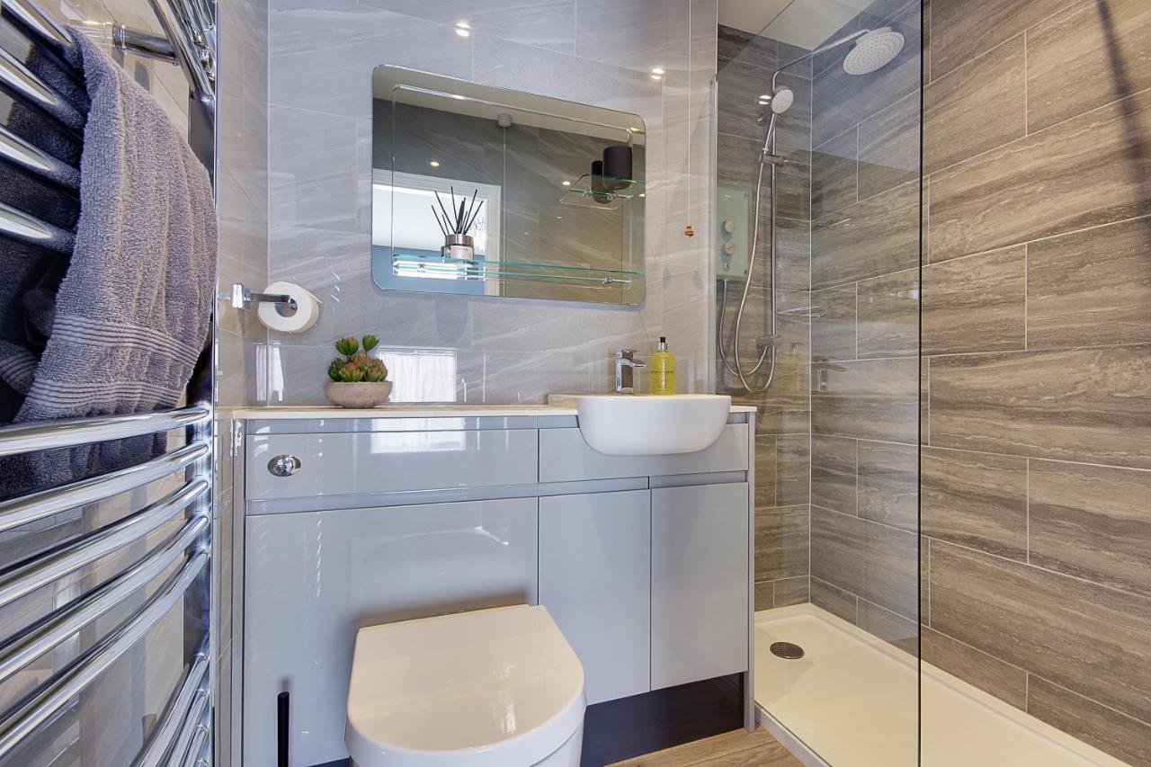 Вилла 14 Oxford Mews - 5 Star Living For Up To 10 People Саутгемптон Экстерьер фото