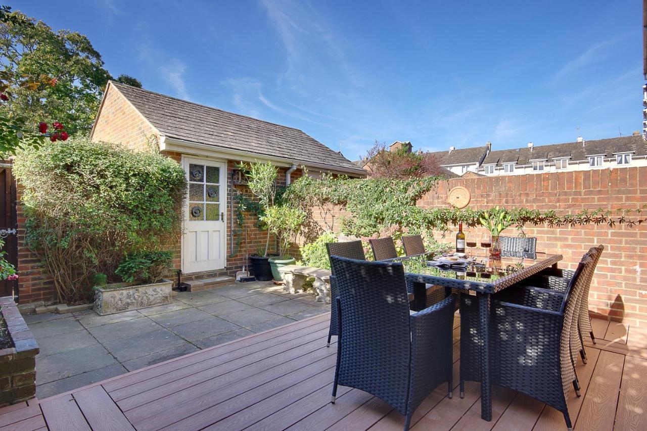 Вилла 14 Oxford Mews - 5 Star Living For Up To 10 People Саутгемптон Экстерьер фото