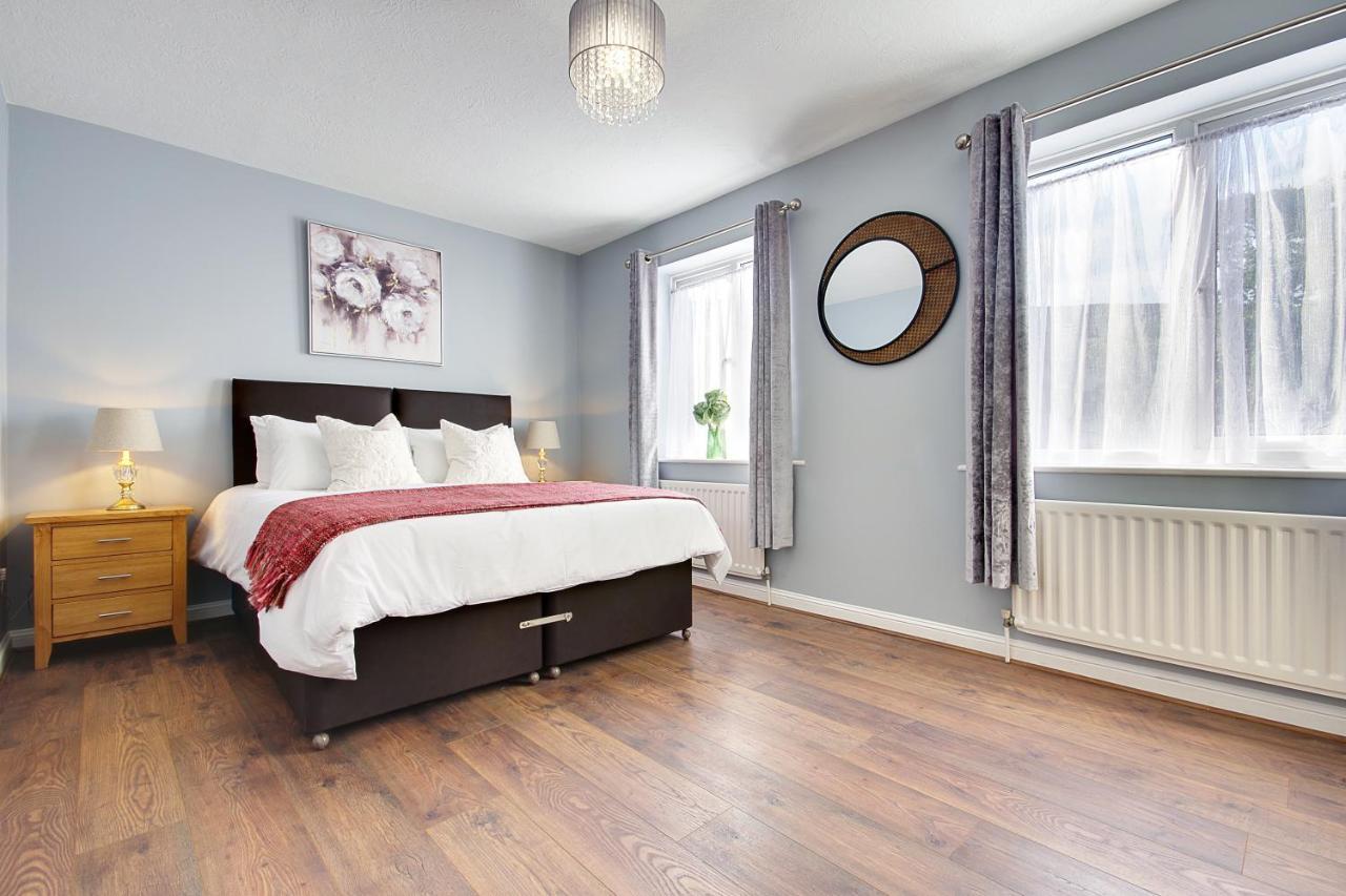 Вилла 14 Oxford Mews - 5 Star Living For Up To 10 People Саутгемптон Экстерьер фото