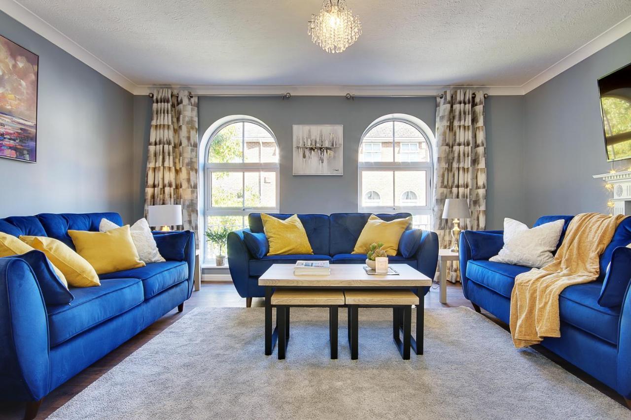 Вилла 14 Oxford Mews - 5 Star Living For Up To 10 People Саутгемптон Экстерьер фото